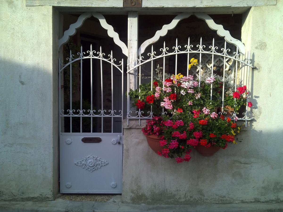 Riverside Home Cottage Trèbes Exterior foto